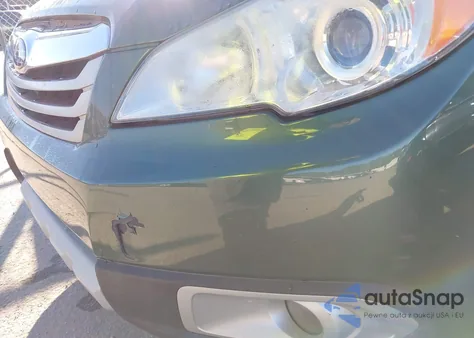 2011 Subaru Outback 2.5I Limited из США, поврежденный, VIN 4S4BRCKC5B3438632